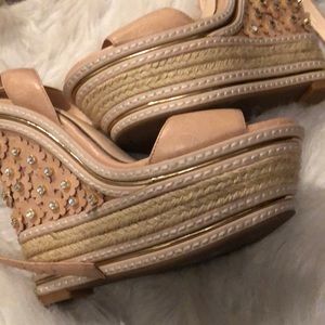 ***EUC*** Jessica Simpson Wedges